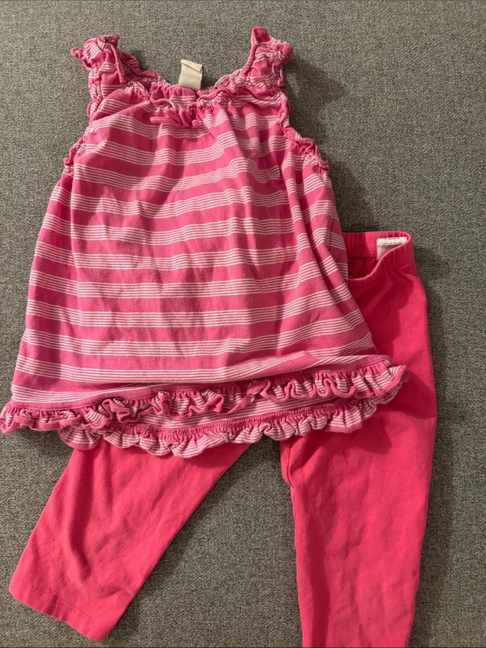 5/$15- Pink Striped Ruffle Tank & Capri Leggings Set